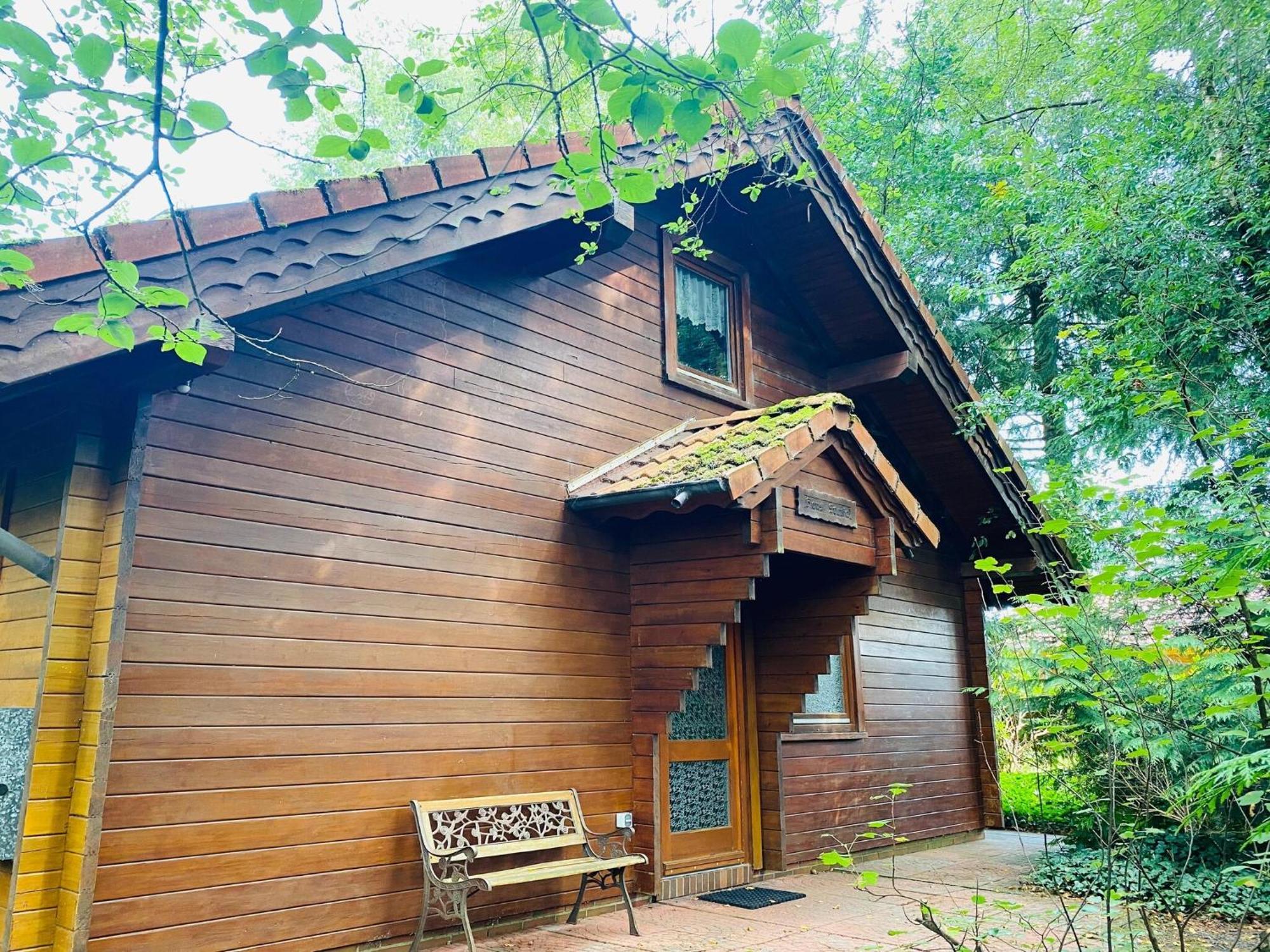 Ferienhaus Svenja, Wiefelstede-Lehe Exterior photo